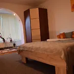 St's Martin Church Apartment *