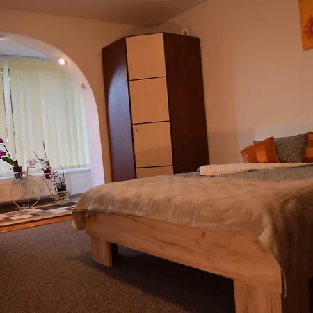 St's Martin Church Daire *